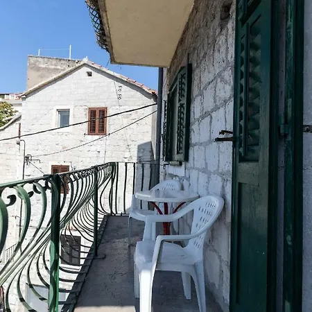 Apinelo Port 스플리트